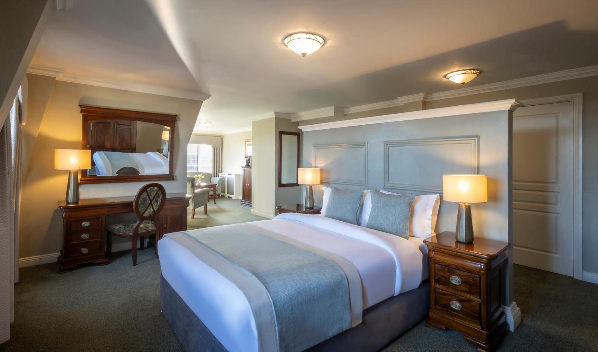Bracken Court Hotel Balbriggan ภายนอก รูปภาพ